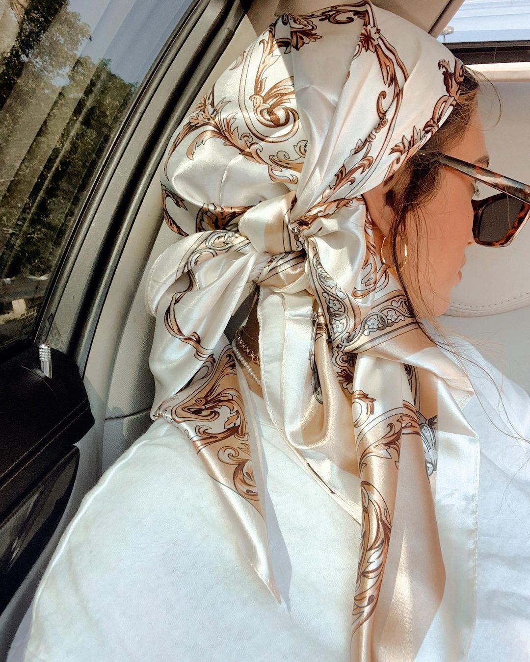 Satin-Quadrat-Schal für Damen, – Scarf Silk Square Bewertung und Preis